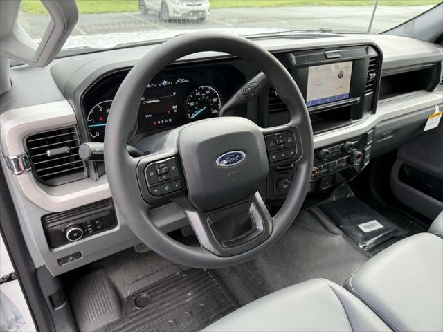 new 2025 Ford F-450 car, priced at $81,981
