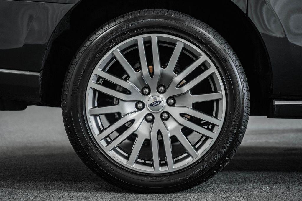 used 2024 Ford Expedition Max car, priced at $61,000