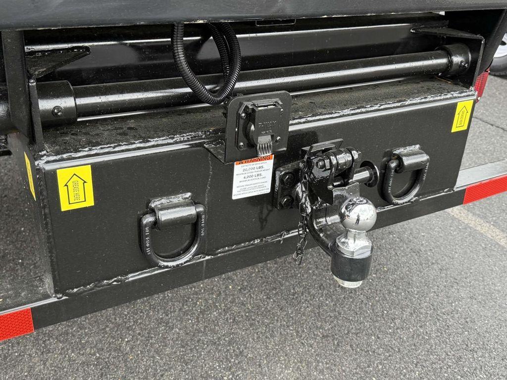 new 2025 Ford F-450 car, priced at $93,034