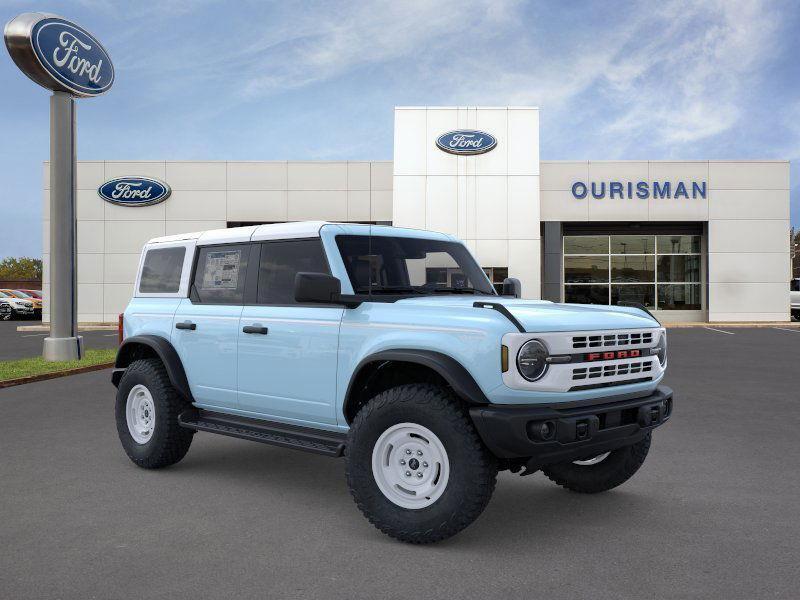 new 2025 Ford Bronco car, priced at $51,905