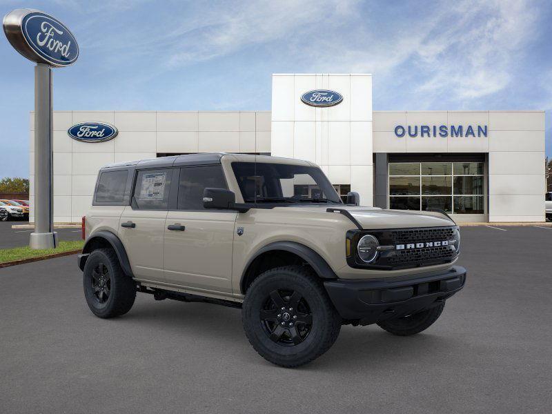 new 2025 Ford Bronco car, priced at $43,190