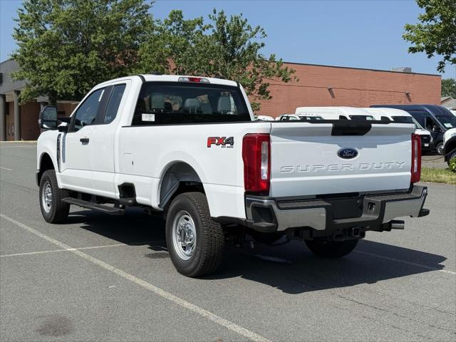 new 2025 Ford F-250 car, priced at $52,335