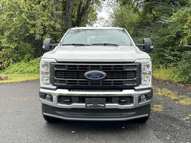 new 2024 Ford F-350 car, priced at $54,190