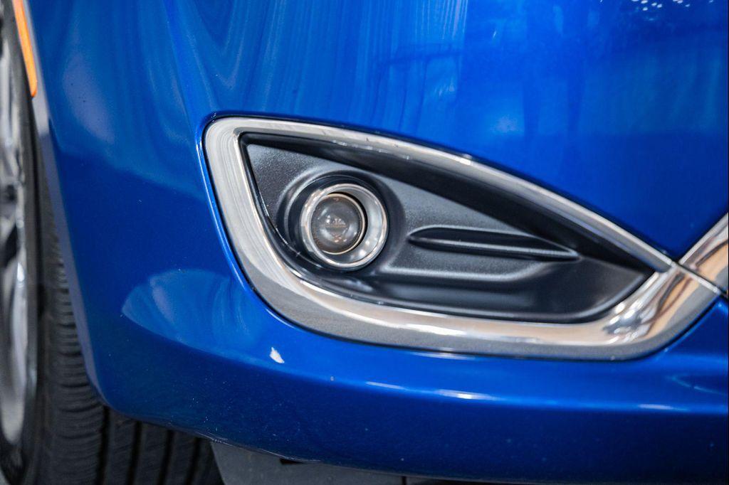 used 2020 Chrysler Pacifica Hybrid car, priced at $23,000