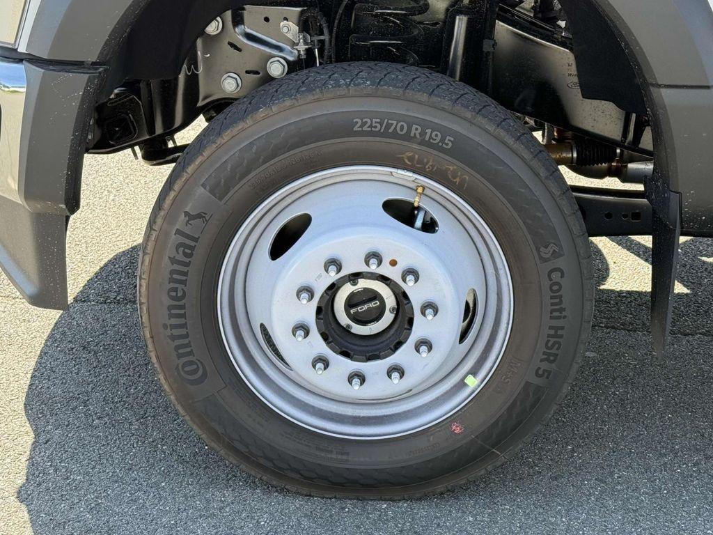 new 2025 Ford F-450 car, priced at $82,377