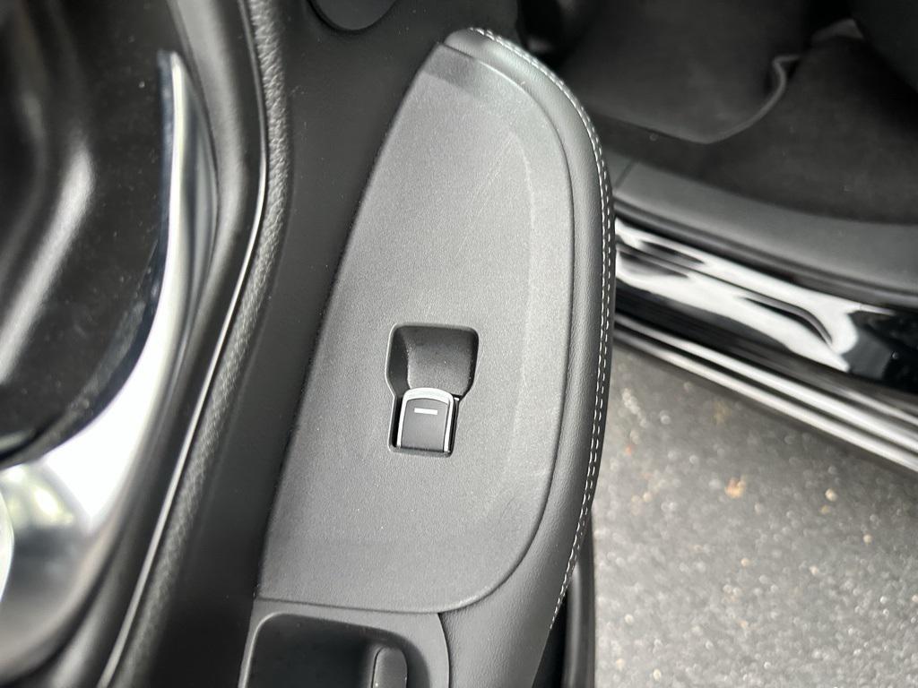 used 2023 Honda HR-V car, priced at $27,389