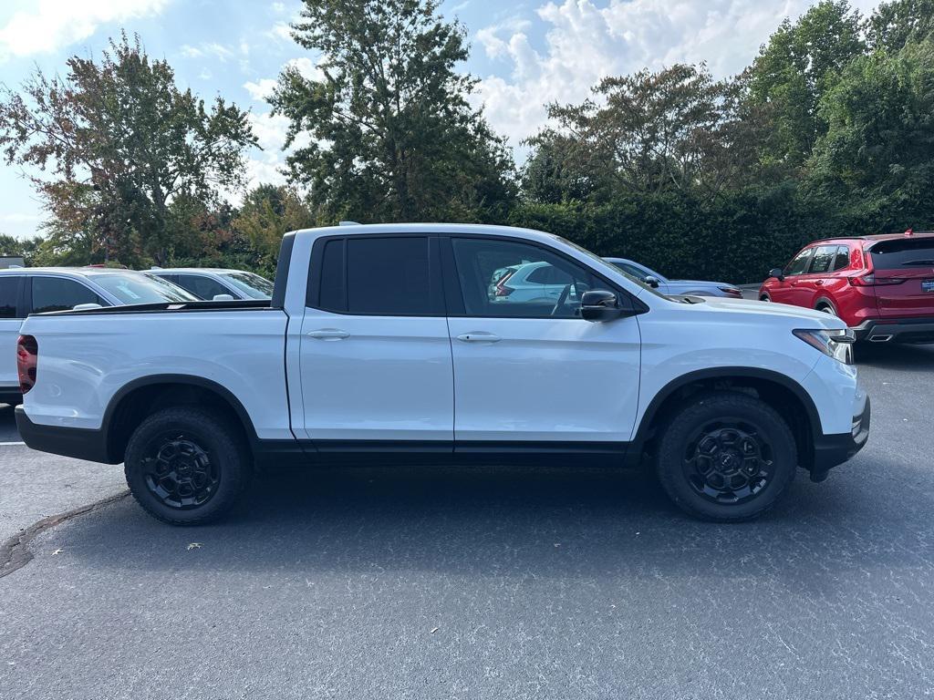 new 2025 Honda Ridgeline car, priced at $46,022