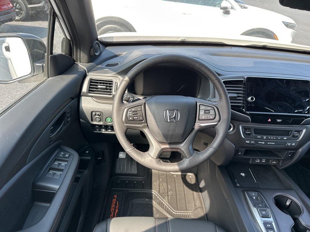 new 2025 Honda Ridgeline car, priced at $46,022
