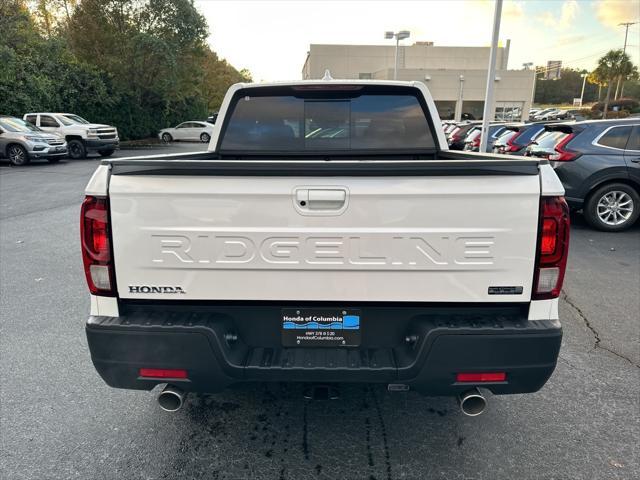 new 2025 Honda Ridgeline car, priced at $44,330