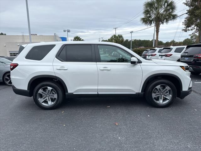 new 2025 Honda Pilot car, priced at $44,810