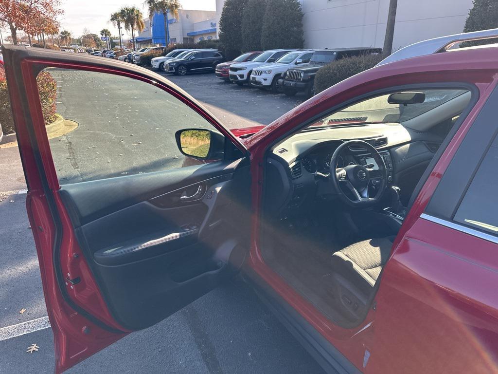 used 2017 Nissan Rogue car, priced at $13,589