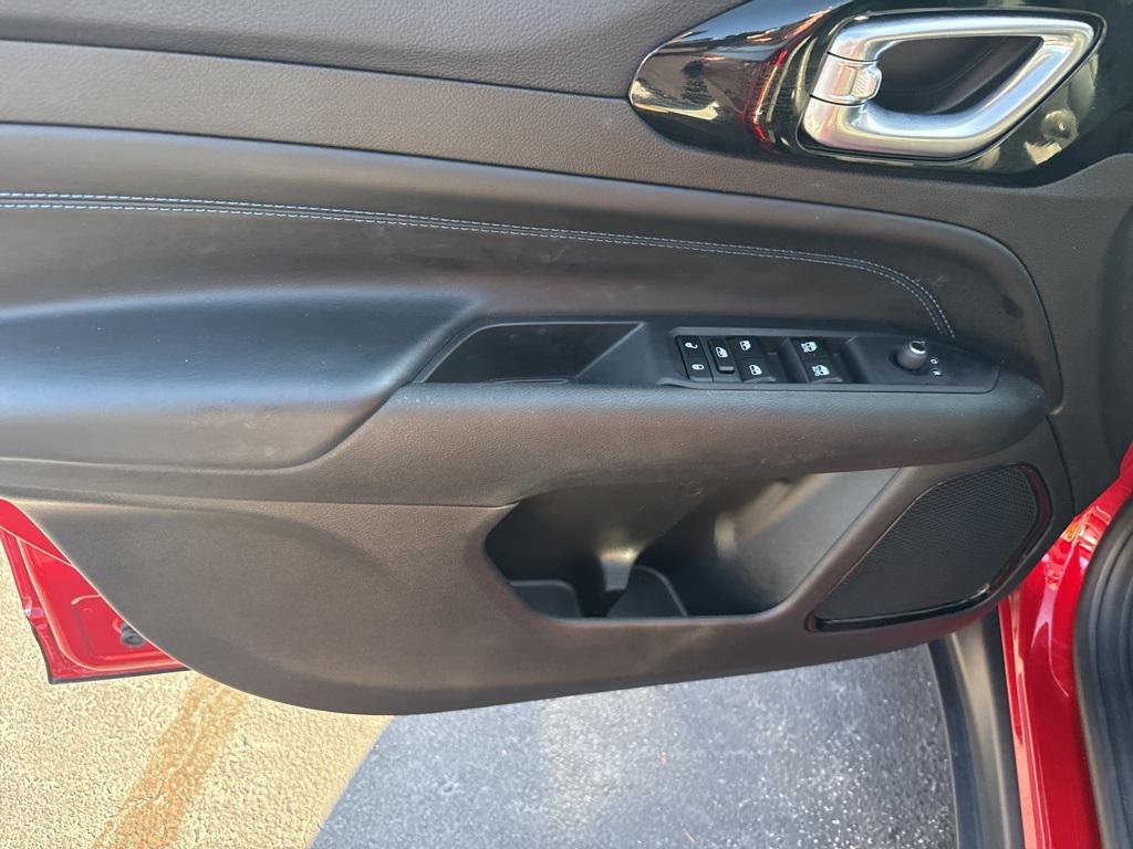 used 2025 Jeep Compass car, priced at $24,589