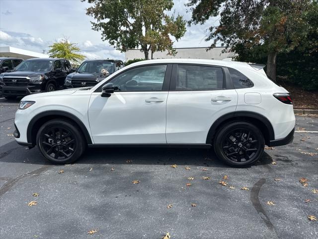 new 2025 Honda HR-V car, priced at $29,005