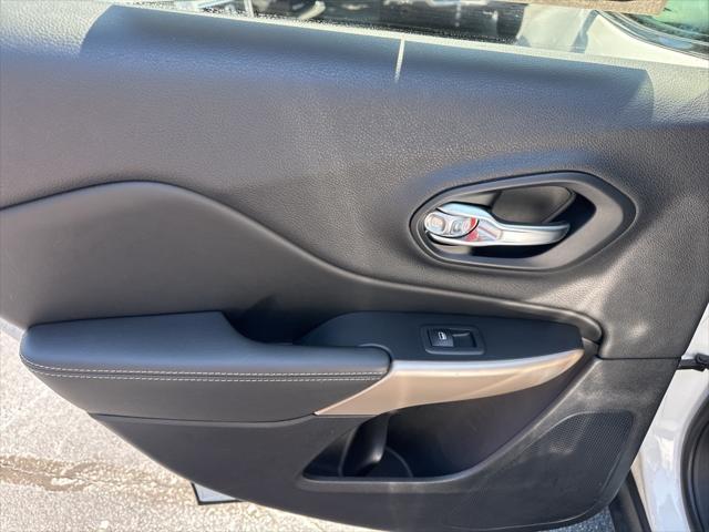 used 2018 Jeep Cherokee car, priced at $16,389