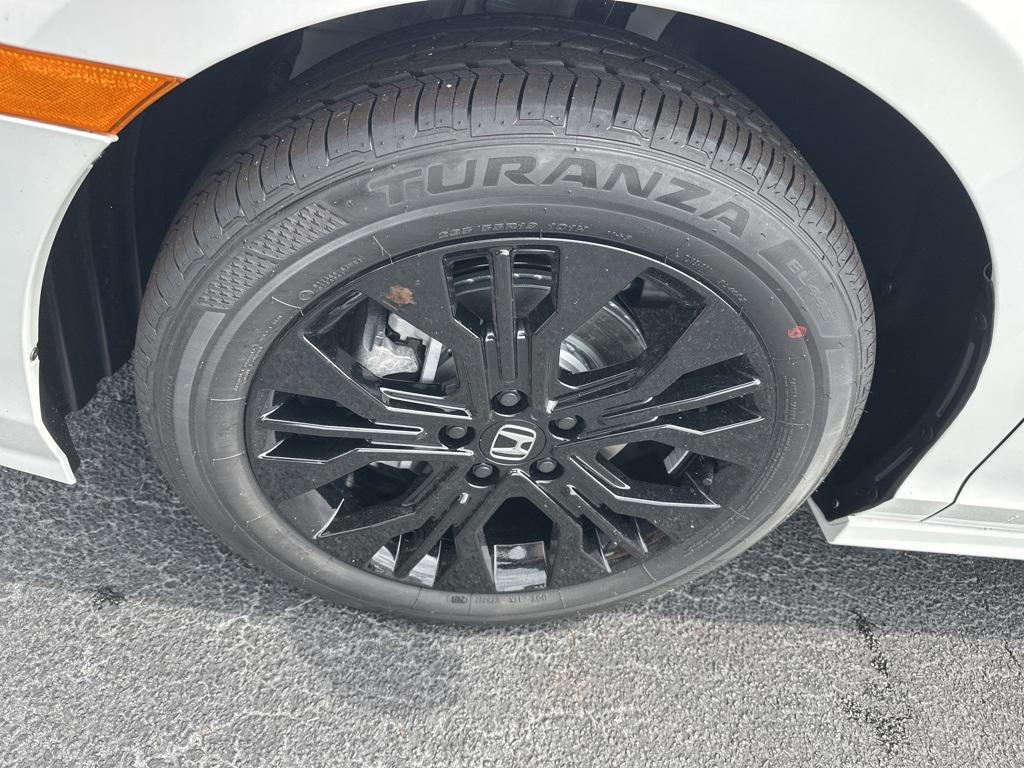 new 2026 Honda Odyssey car, priced at $43,211