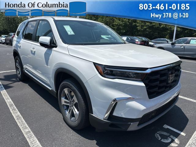 new 2025 Honda Pilot car, priced at $45,765