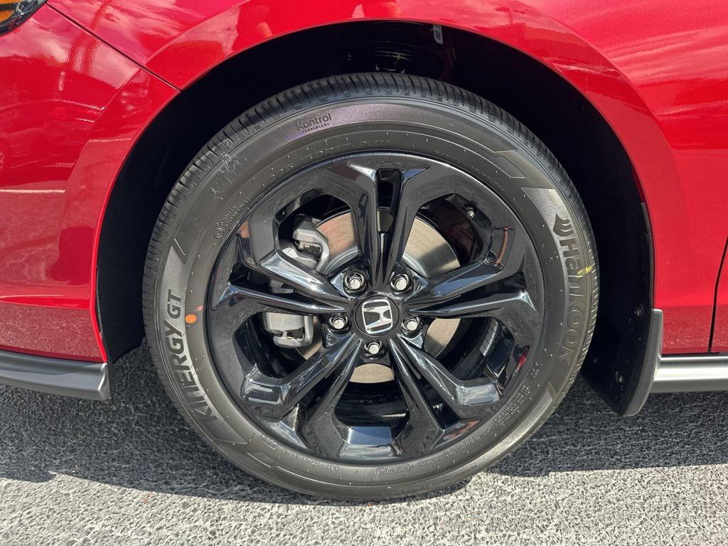 new 2025 Honda Accord car, priced at $30,866