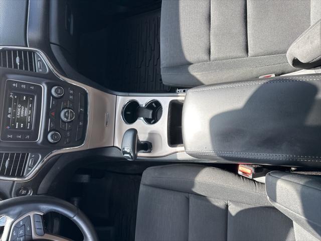 used 2015 Jeep Grand Cherokee car, priced at $13,000