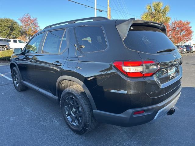 new 2025 Honda Pilot car, priced at $47,947