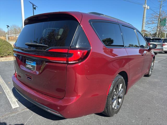 used 2021 Chrysler Pacifica car, priced at $20,000