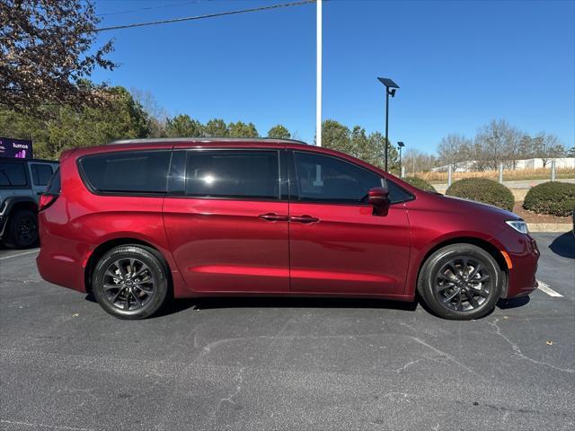 used 2021 Chrysler Pacifica car, priced at $20,000