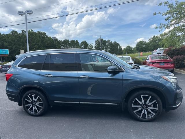 used 2022 Honda Pilot car, priced at $30,000