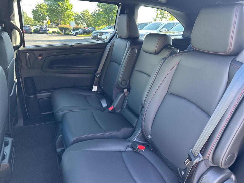 new 2025 Honda Odyssey car, priced at $43,173