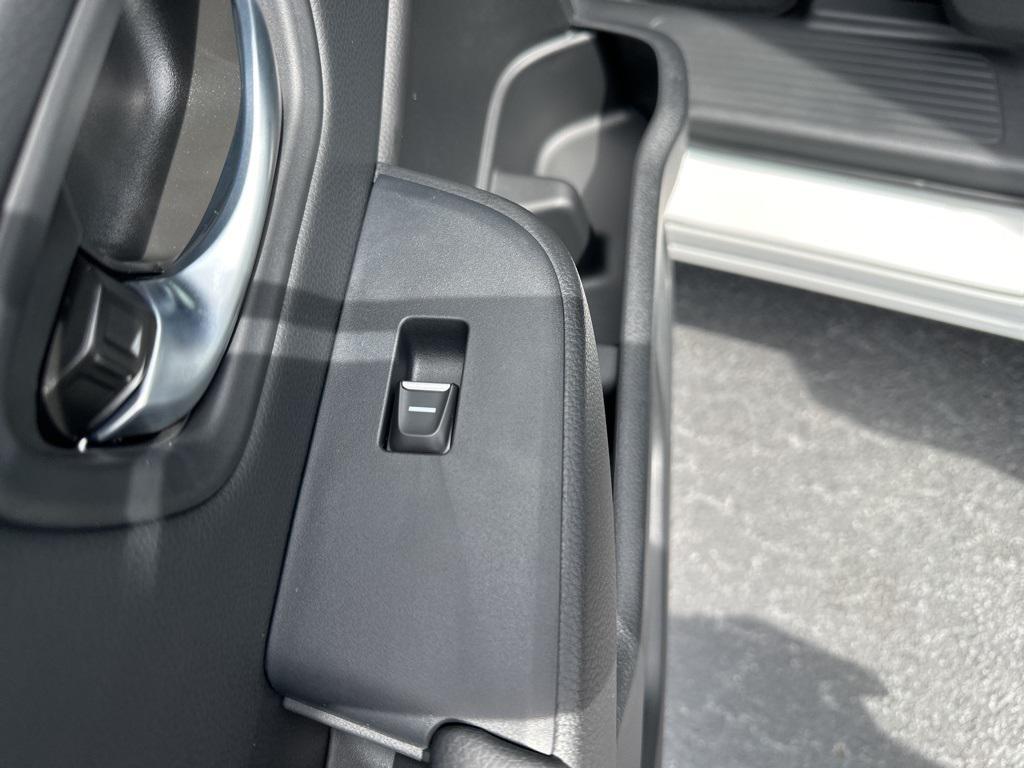 new 2025 Honda Pilot car, priced at $52,142