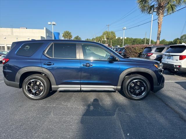 new 2025 Honda Pilot car, priced at $44,570