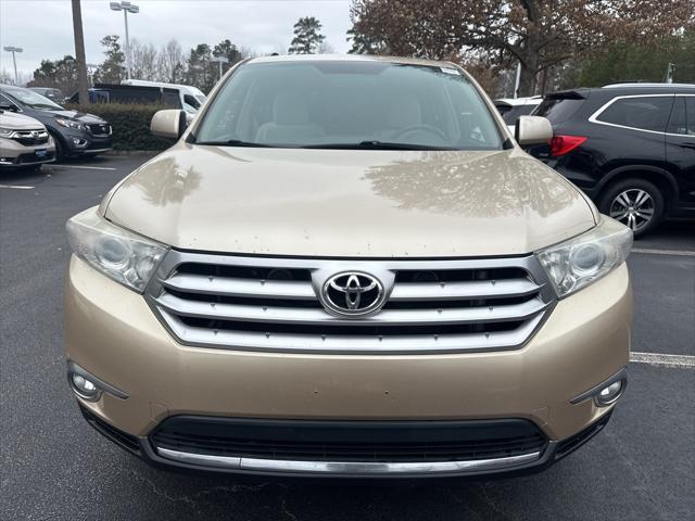 used 2012 Toyota Highlander car, priced at $12,589