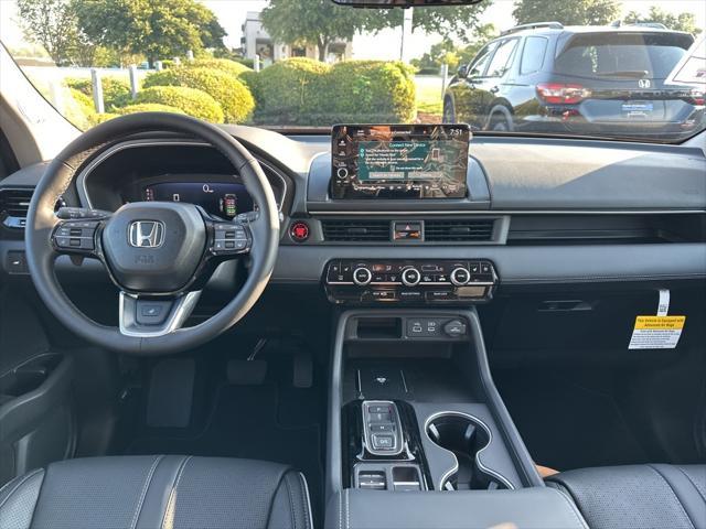 new 2025 Honda Pilot car, priced at $53,485