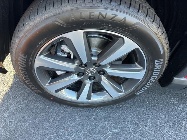 new 2025 Honda Pilot car, priced at $53,485