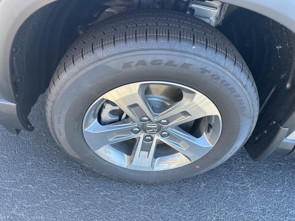 new 2025 Honda Pilot car, priced at $44,931