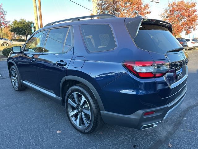 new 2025 Honda Pilot car, priced at $45,453