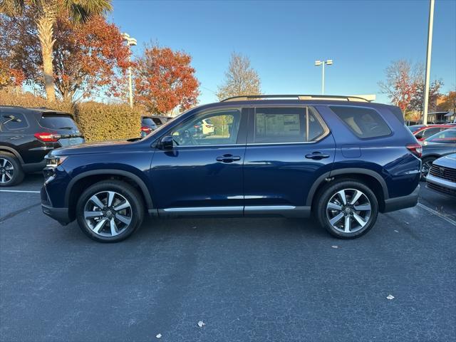 new 2025 Honda Pilot car, priced at $45,453