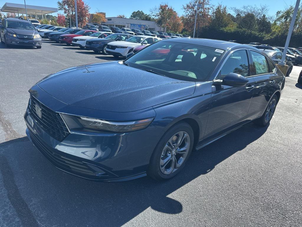 new 2025 Honda Accord Hybrid car, priced at $34,434