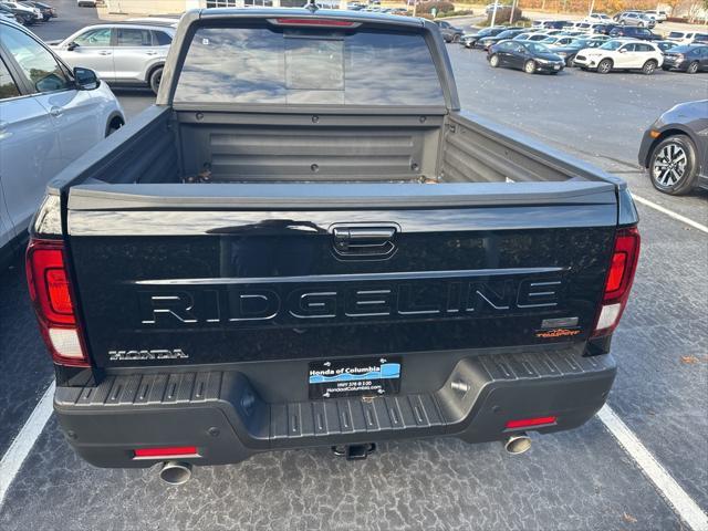 new 2025 Honda Ridgeline car, priced at $44,077