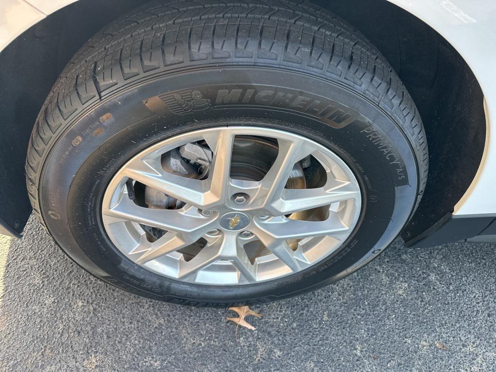 used 2022 Chevrolet Equinox car, priced at $18,589