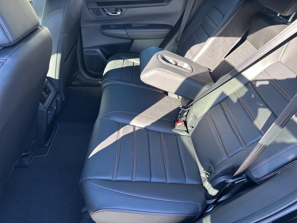 new 2026 Honda CR-V Hybrid car, priced at $39,699