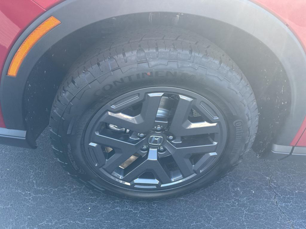 new 2026 Honda CR-V Hybrid car, priced at $38,780