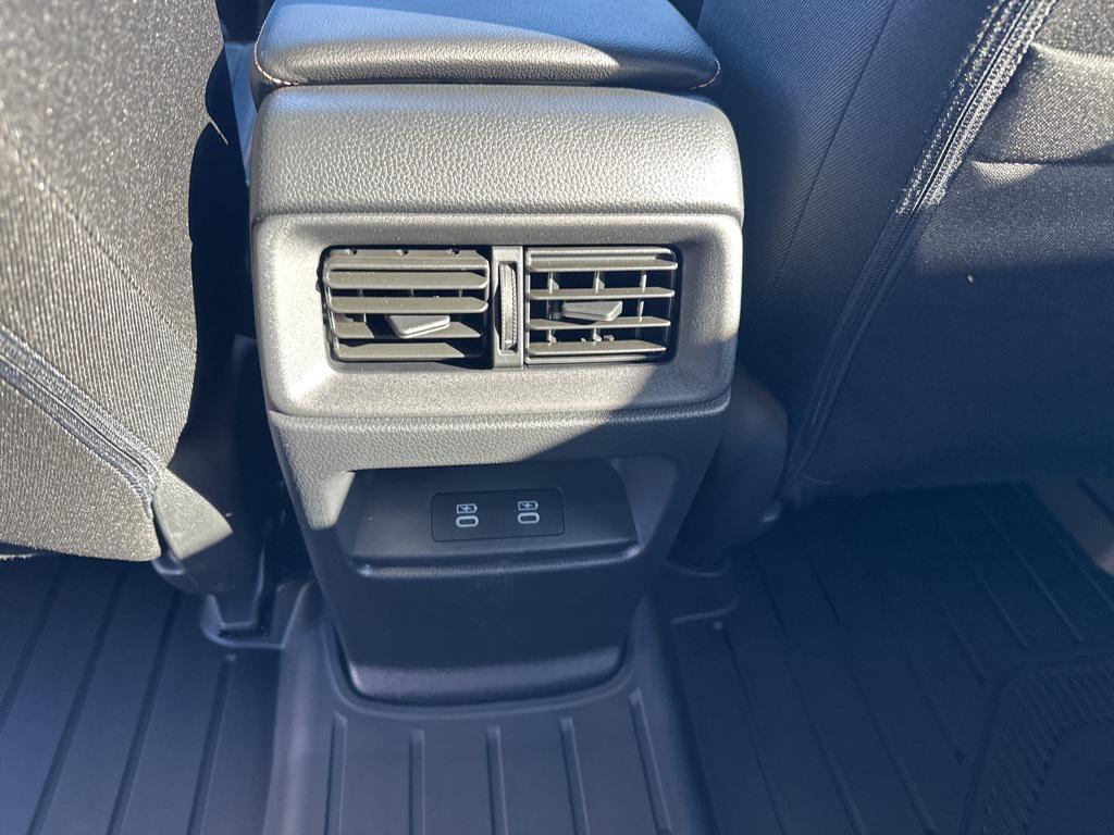 new 2026 Honda CR-V Hybrid car, priced at $38,780