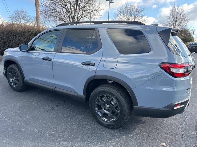 new 2025 Honda Pilot car, priced at $50,250