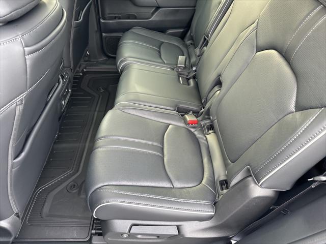 new 2025 Honda Pilot car, priced at $52,502