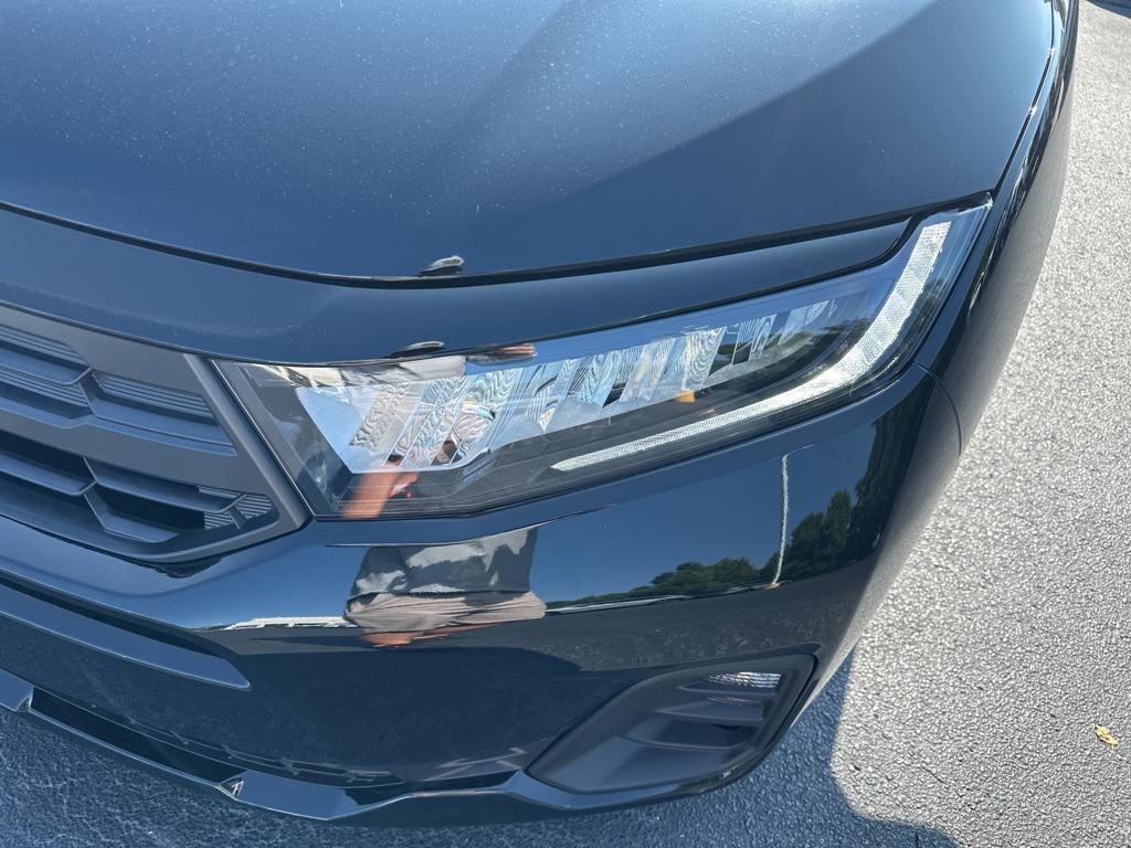 new 2025 Honda Odyssey car, priced at $42,746