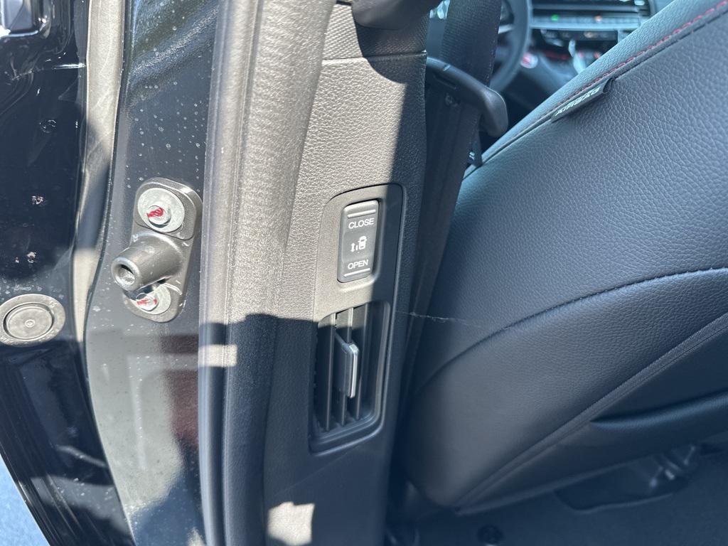 new 2025 Honda Odyssey car, priced at $42,746