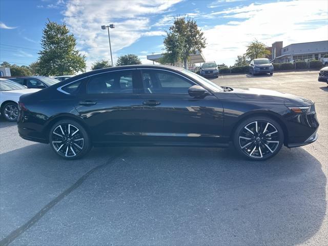 new 2024 Honda Accord Hybrid car, priced at $37,301