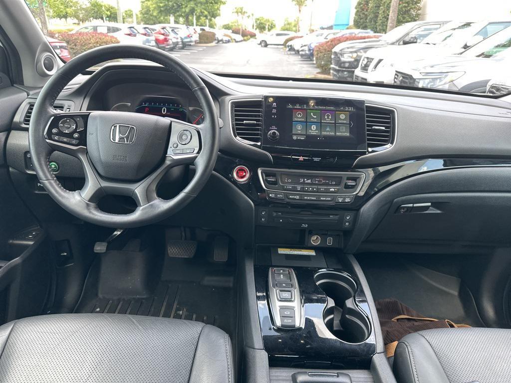 used 2022 Honda Pilot car, priced at $35,000