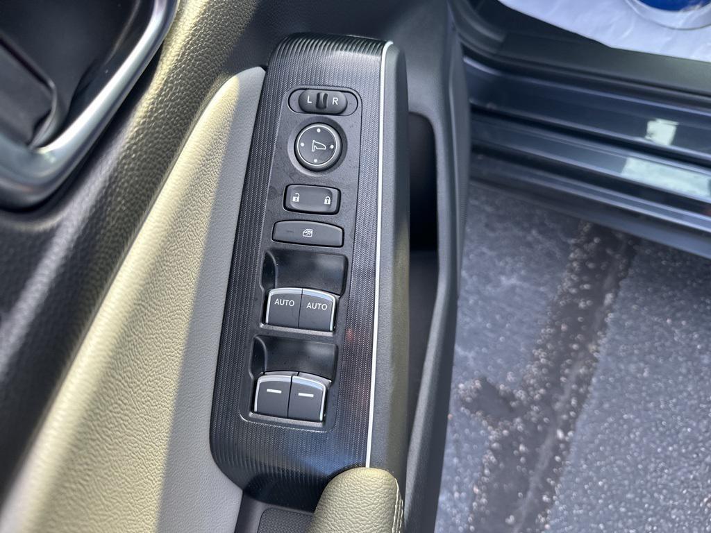 new 2026 Honda Civic Hybrid car, priced at $32,684