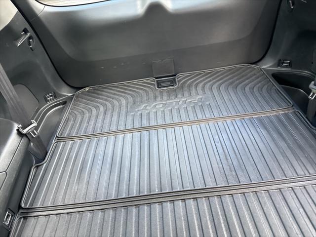 used 2022 Honda Pilot car, priced at $28,000