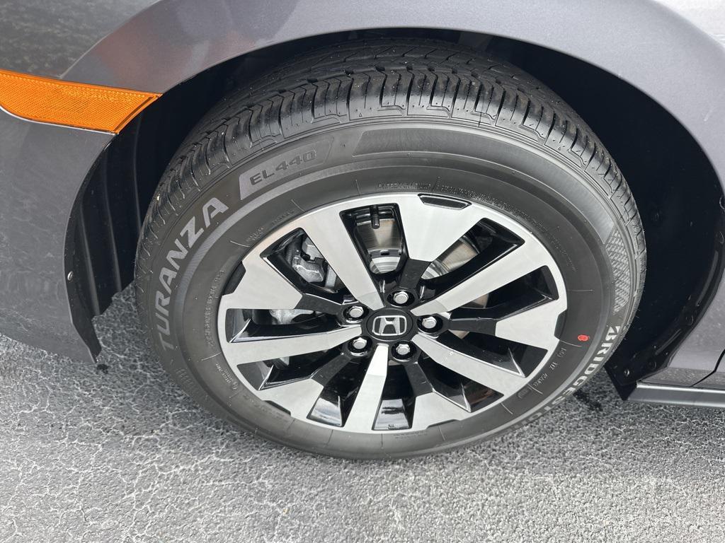 new 2026 Honda Odyssey car, priced at $41,753